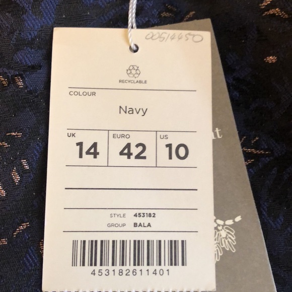 Beautiful Brand NewMonsoon dress with gorgeous beading. Size 10US really lovely! - Picture 7 of 7